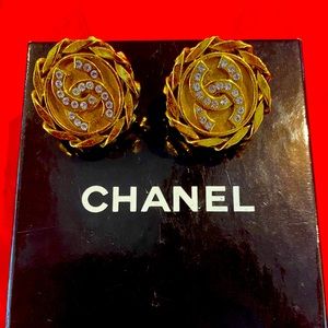 CHANEL earrings
